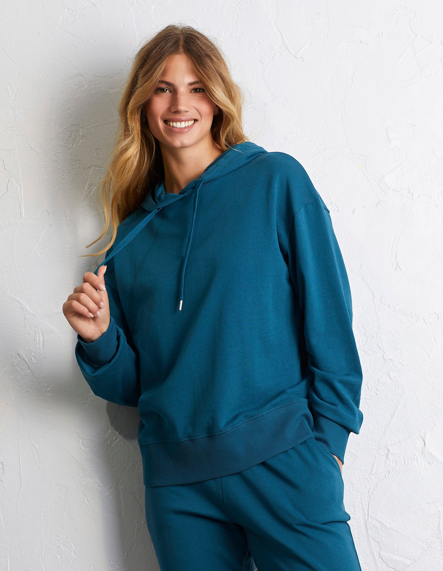 Easy Living II Woman Sweatshirt 1