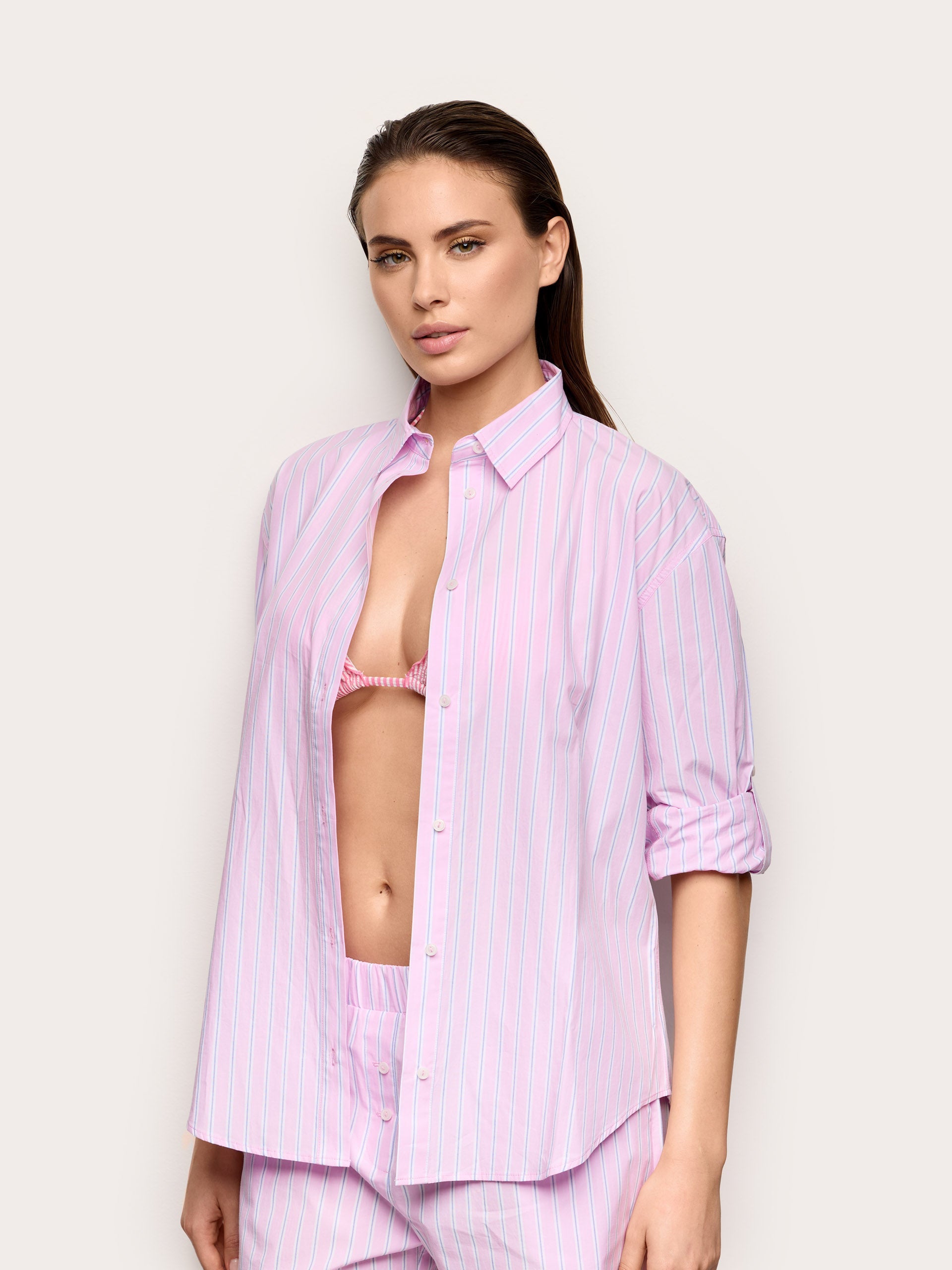 #Color_Pink