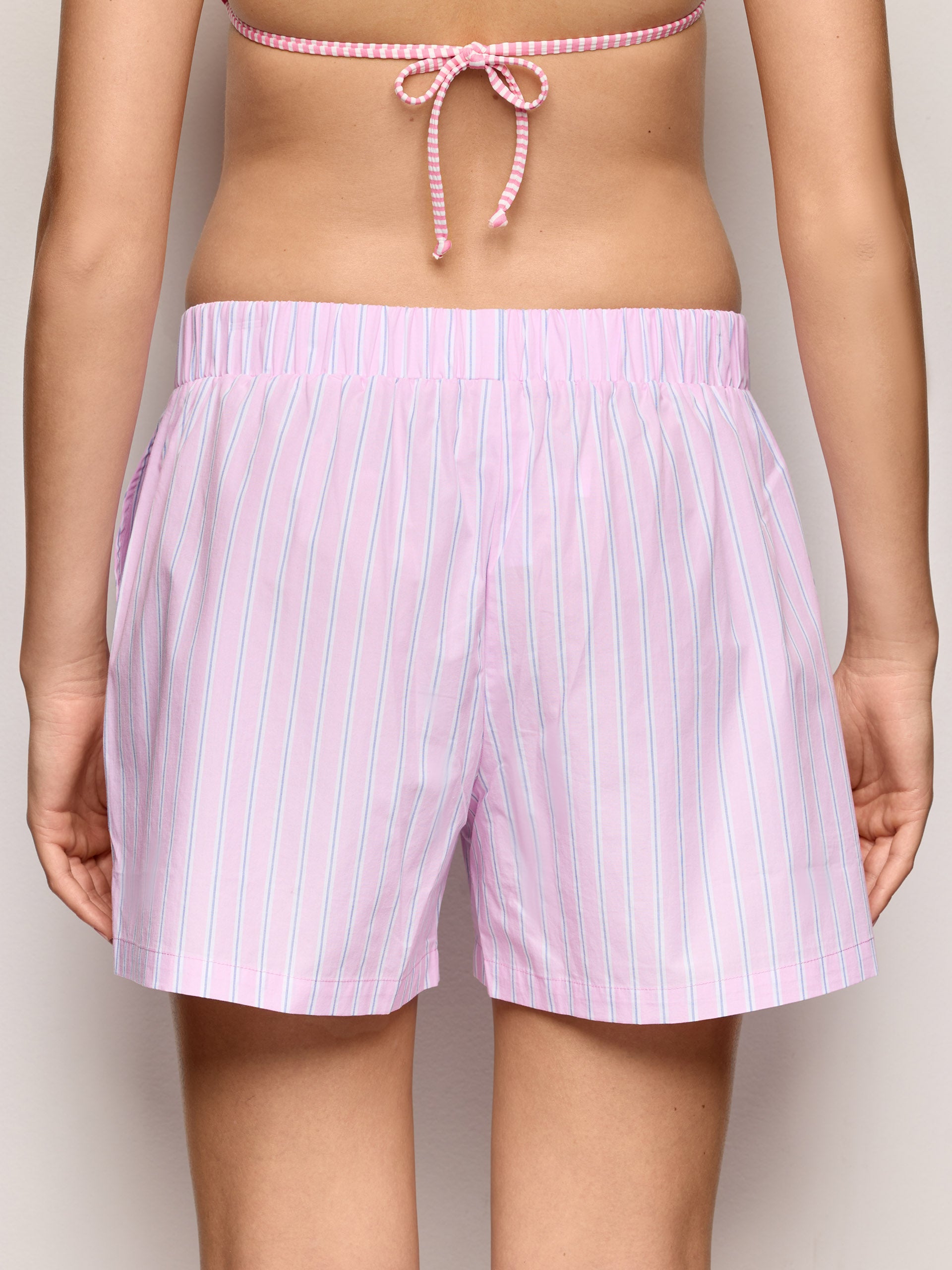 #Color_Pink