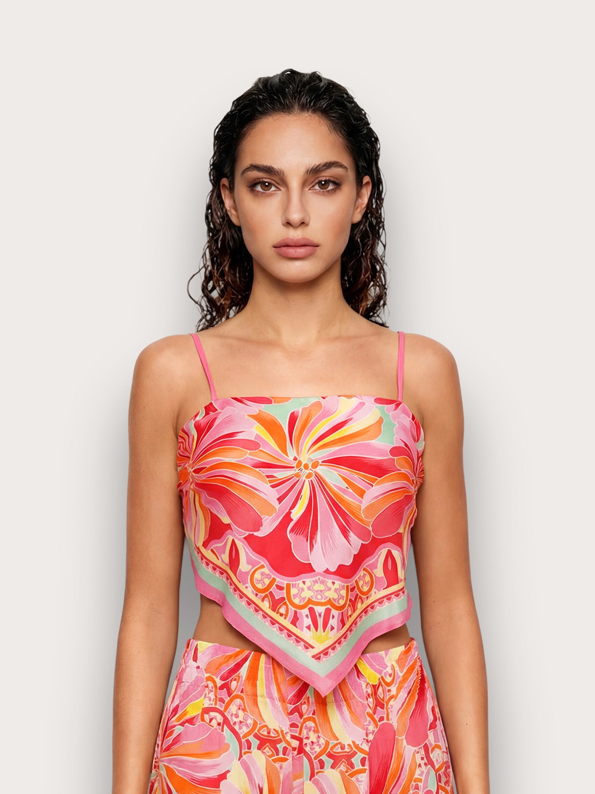 Hadria Woman Tops