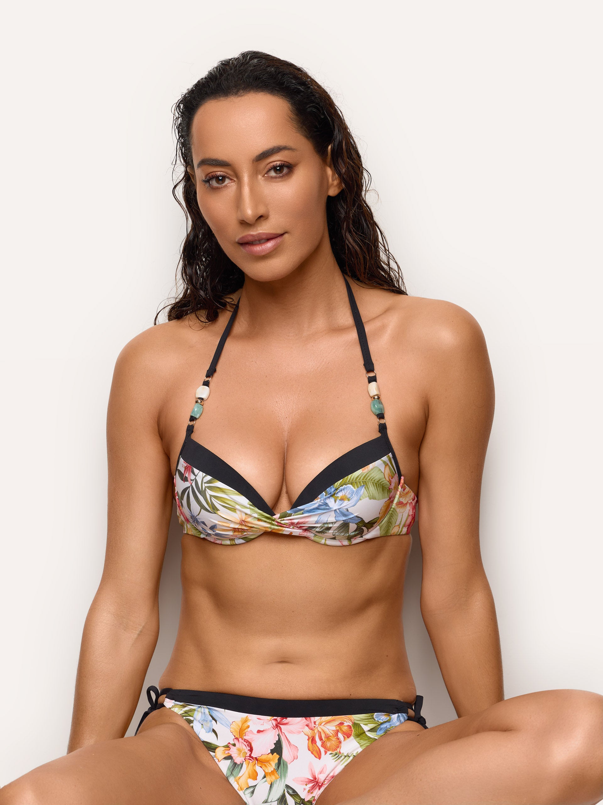 Tahiti Woman Push Up Bras