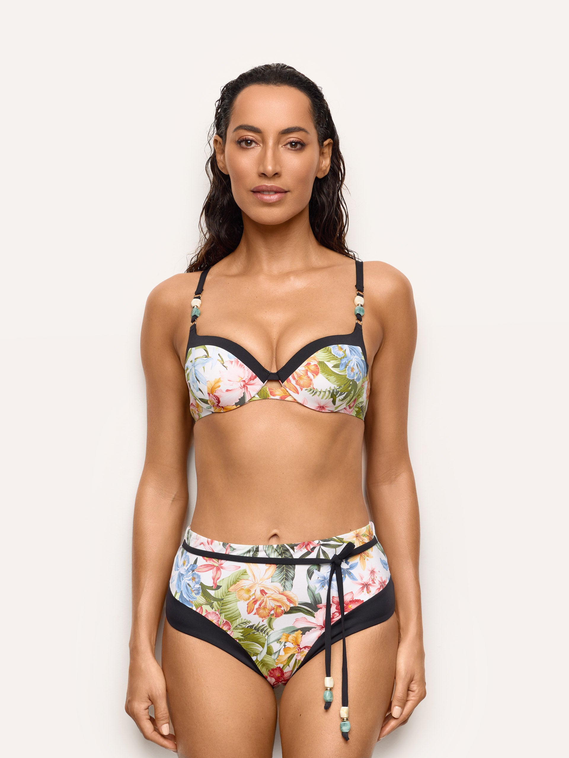 Tahiti Woman Briefs