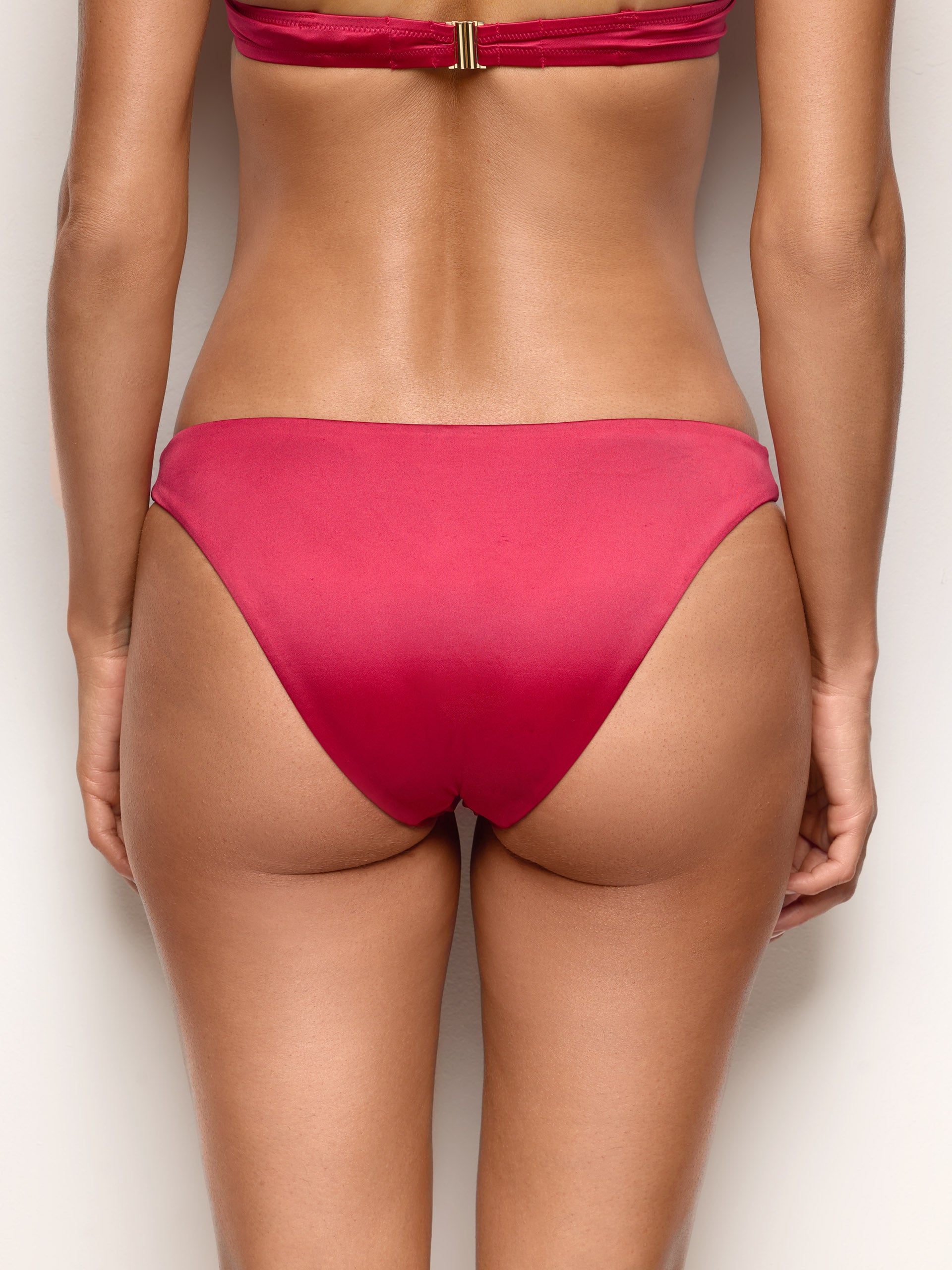 Ilehia Woman Briefs