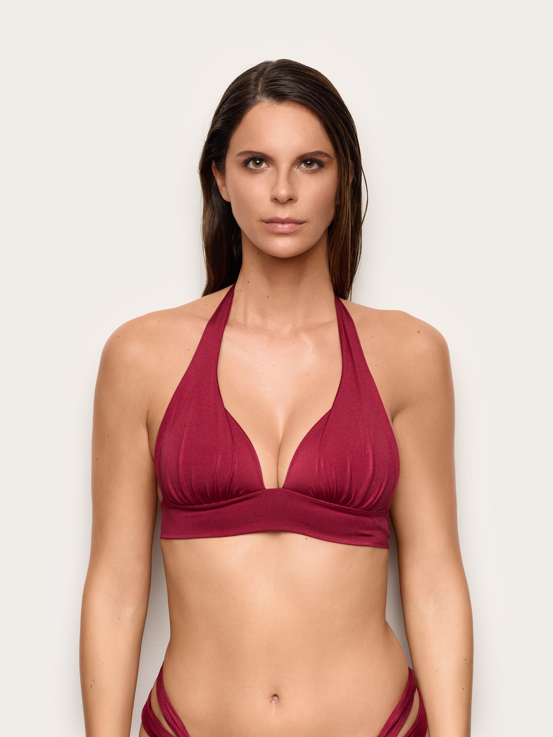 #Color_Bordeaux