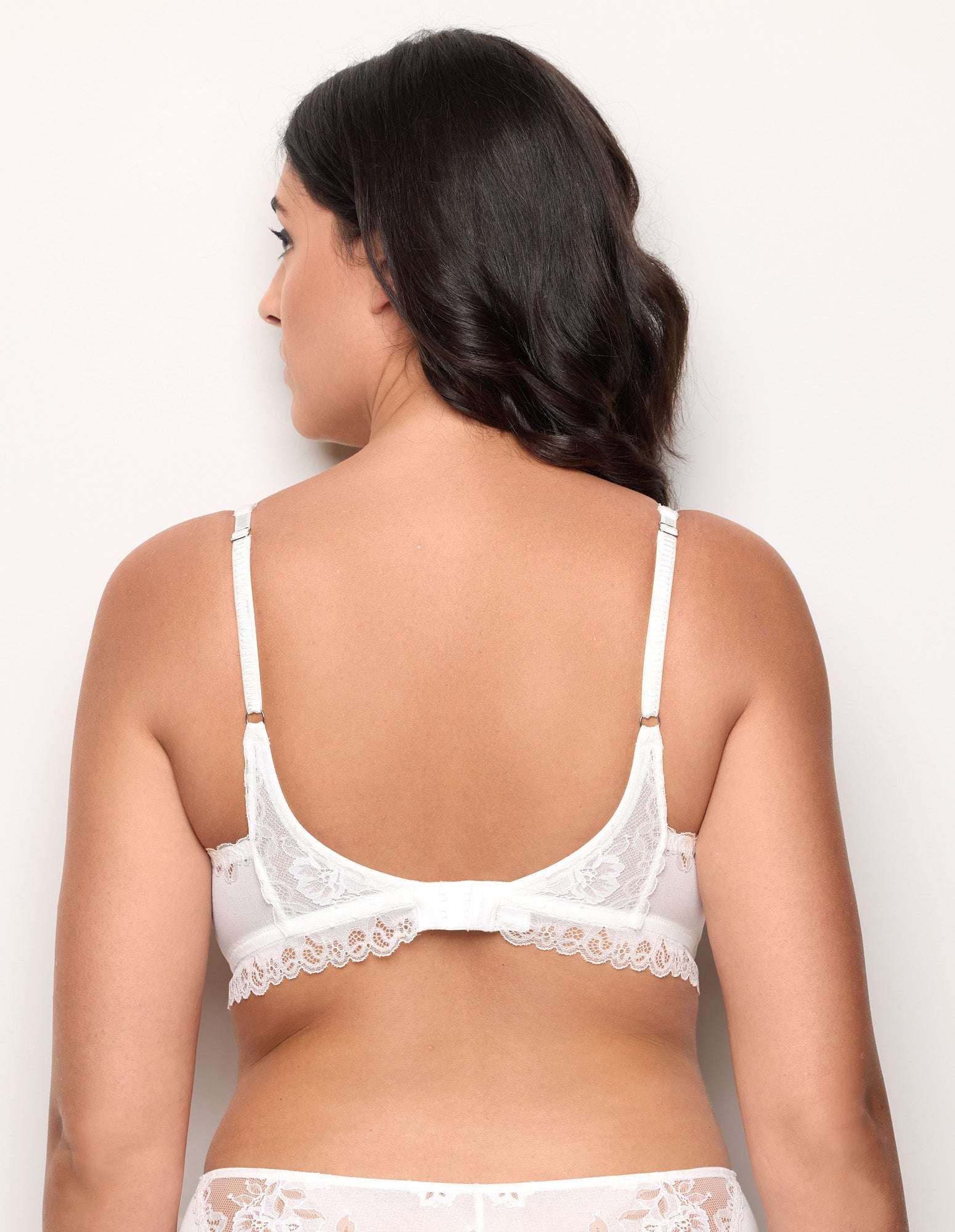 Blanche Woman Balcony Bras