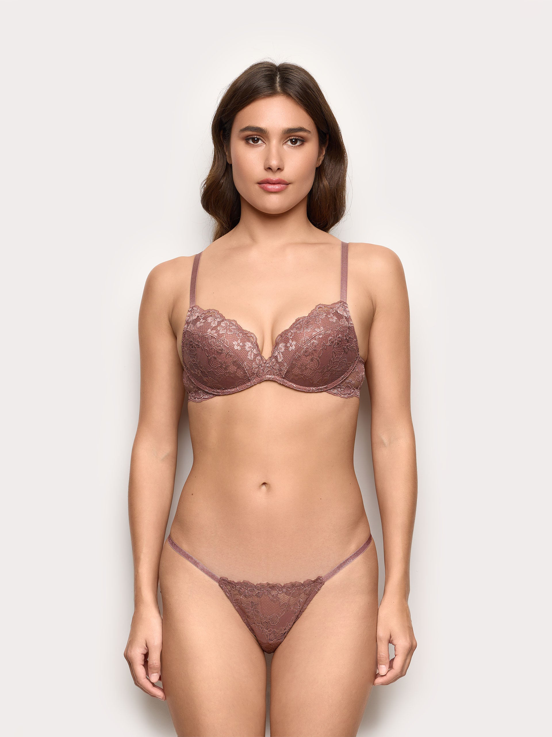 Primula Color Woman Strings