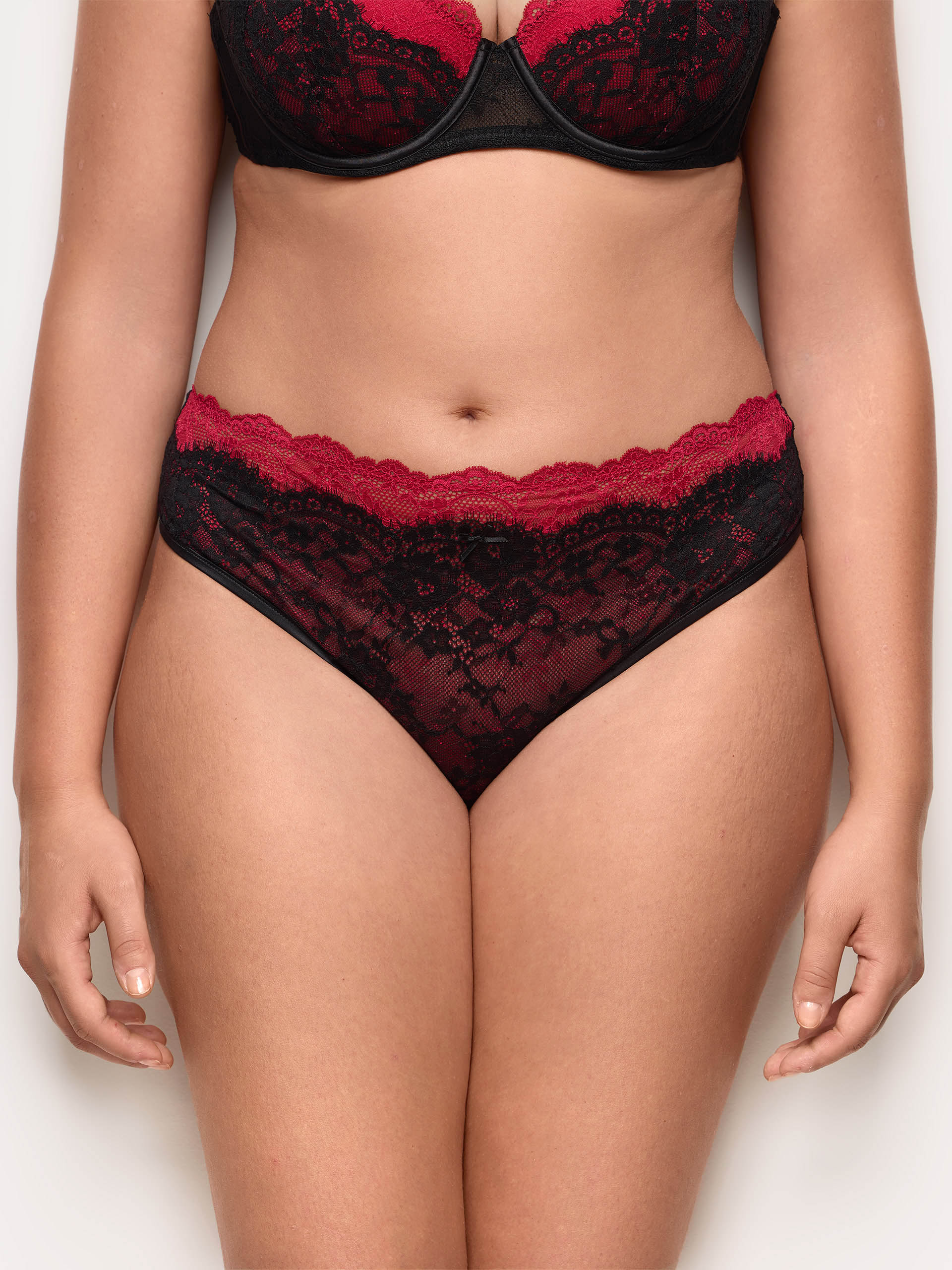 Romantic Briefs ALLOVER LACE + LACE Woman