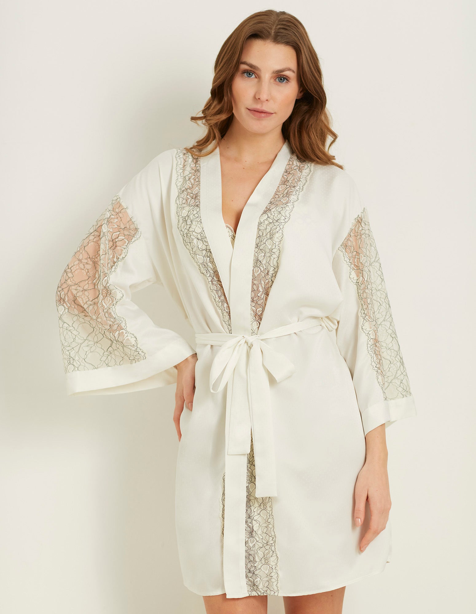 Ladylike Woman Kimono