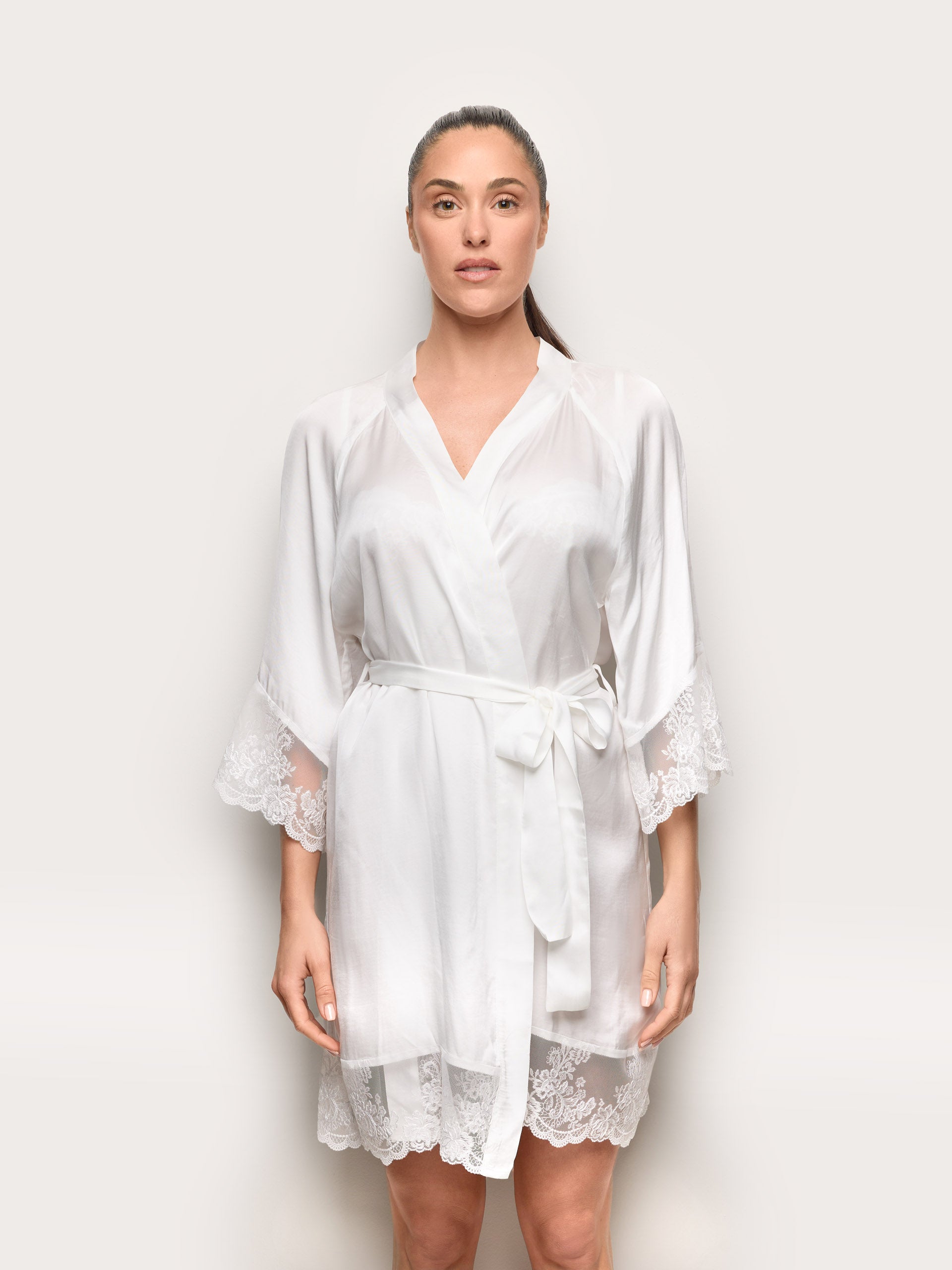 Dreamy Woman Kimonos