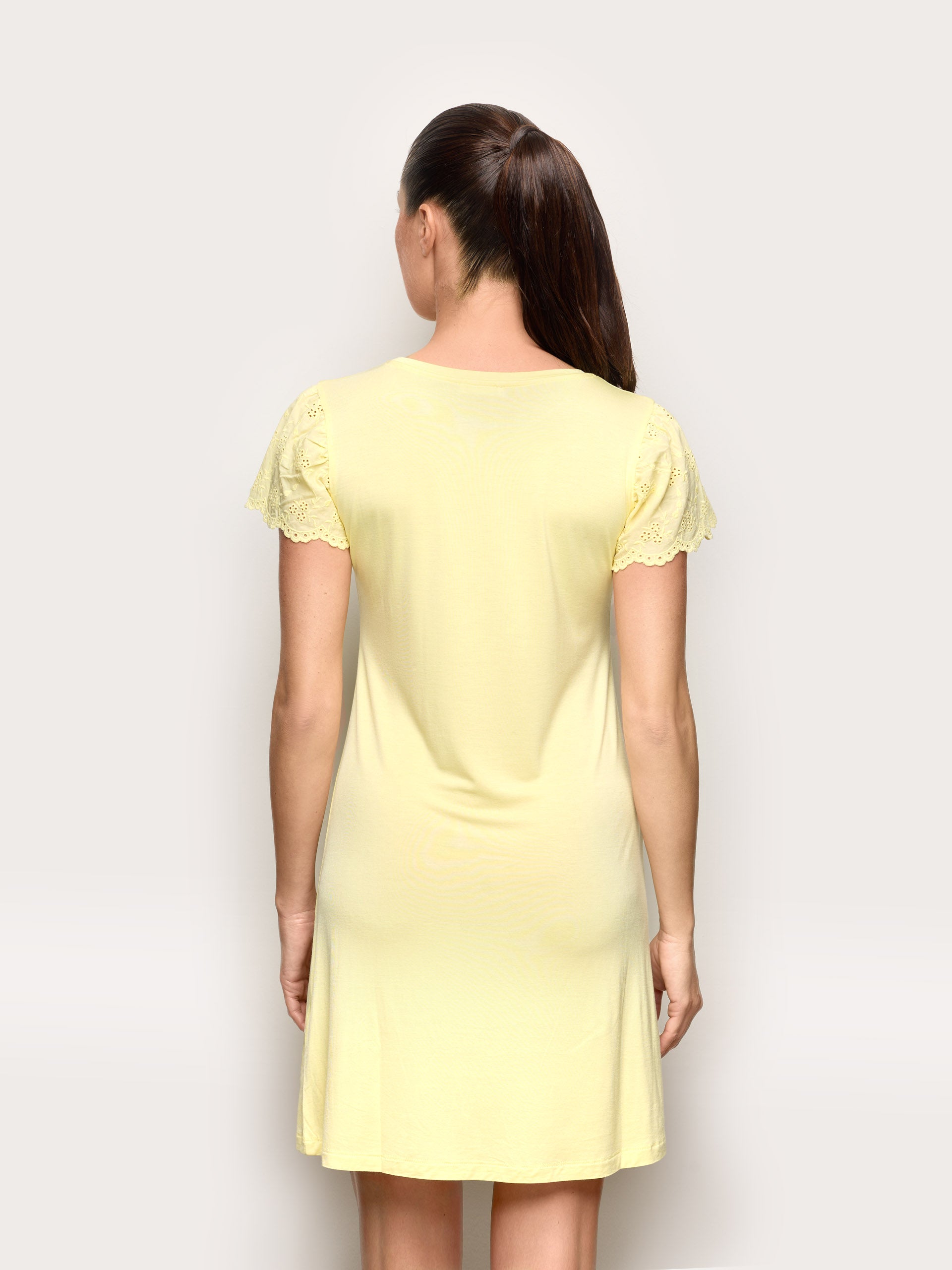 #Color_Yellow
