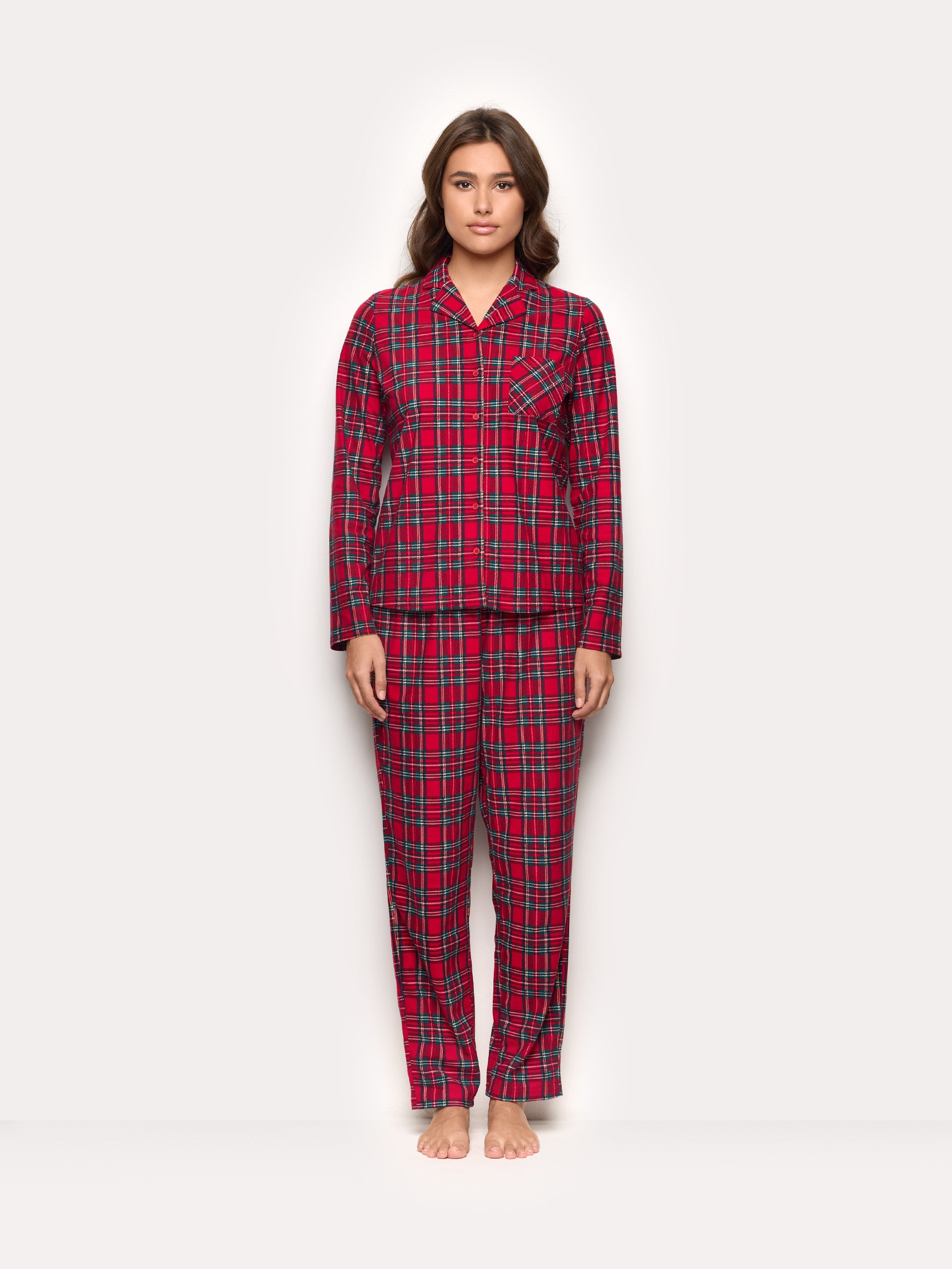 Tartan Family Pyjamas 01 MICROPILE Woman