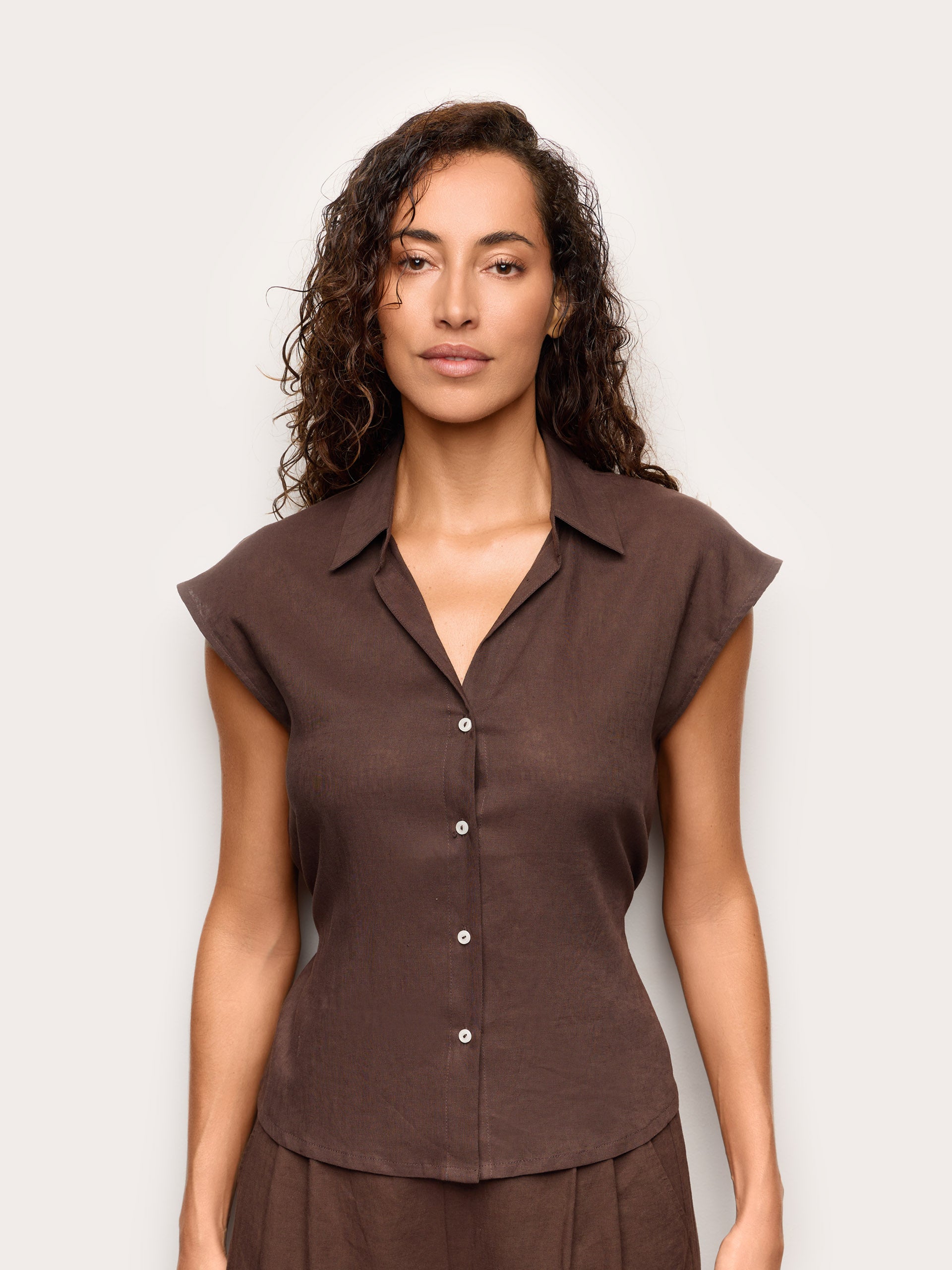 #Color_Brown