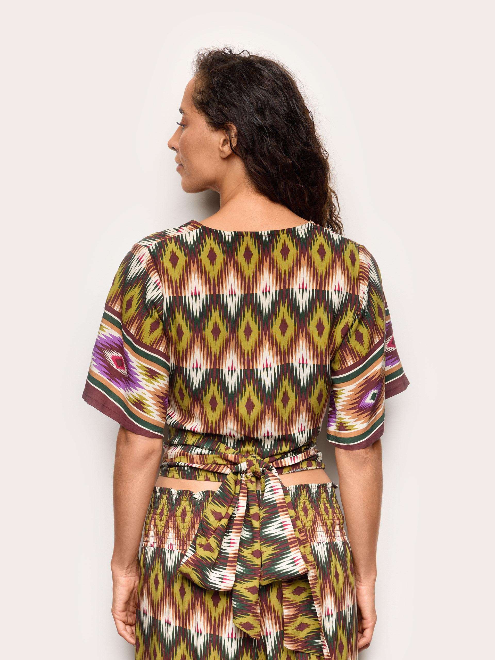 Kaya Woman Tops