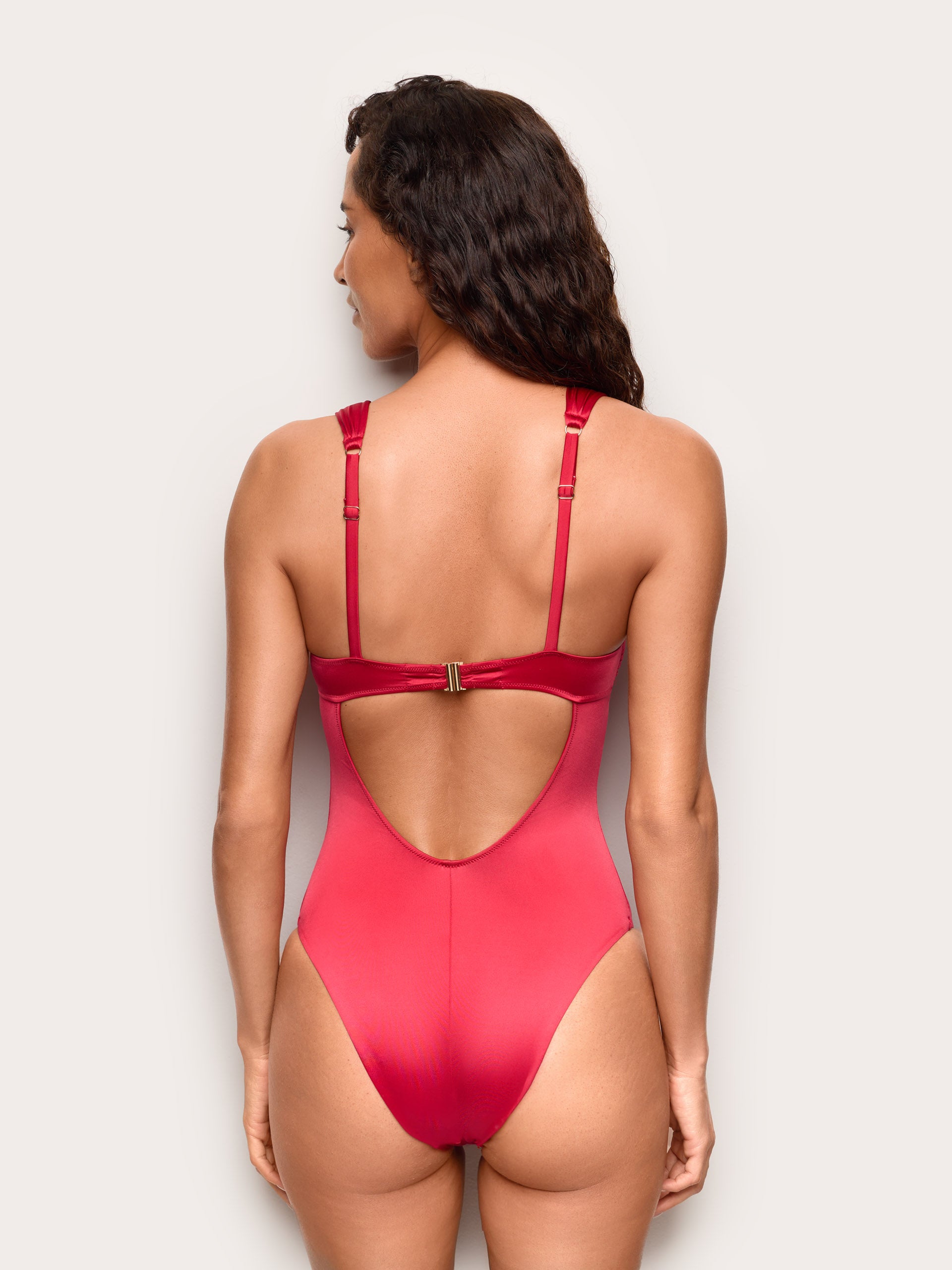 Ilehia Woman One Piece