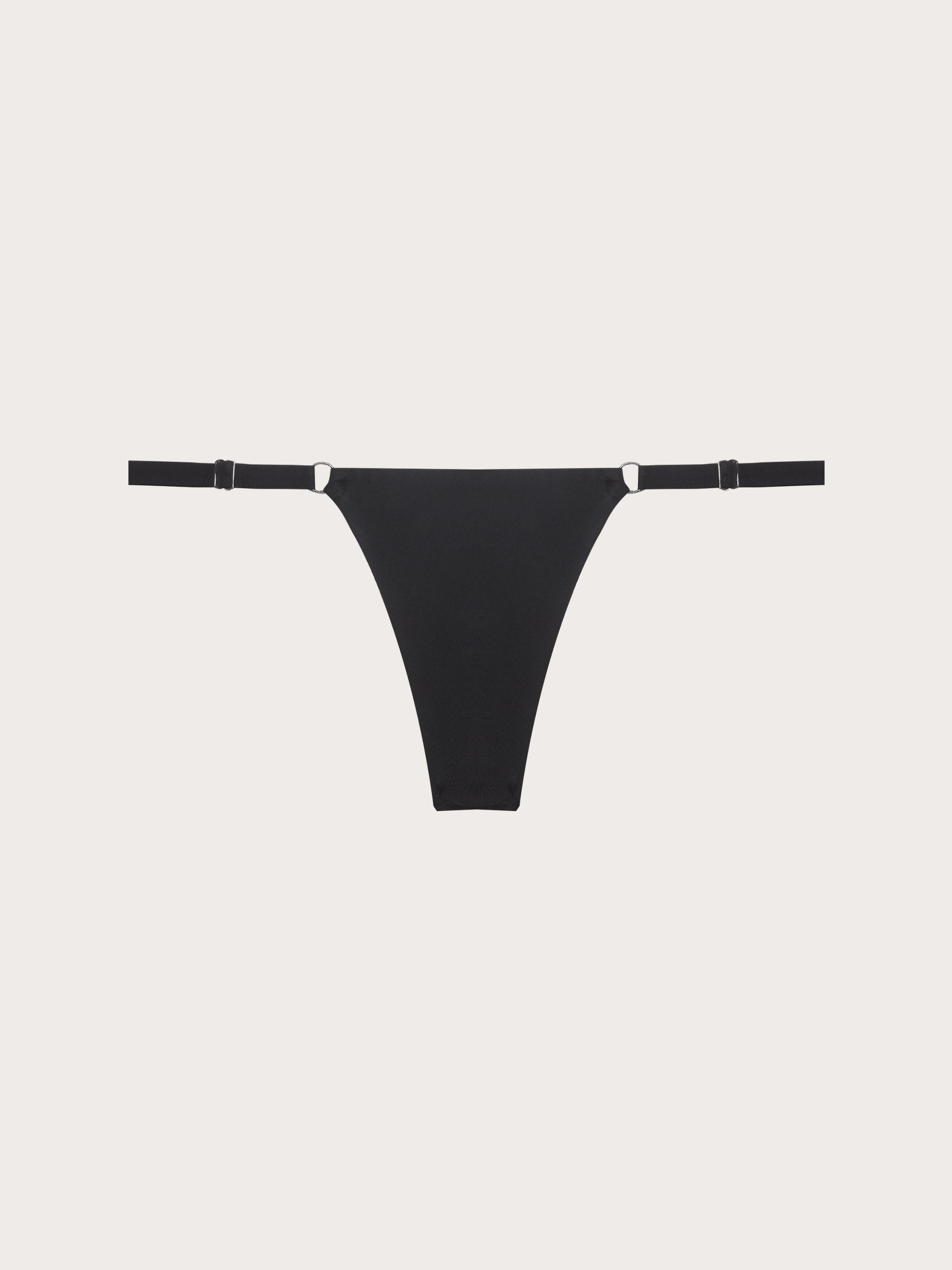 Essentials Woman Strings