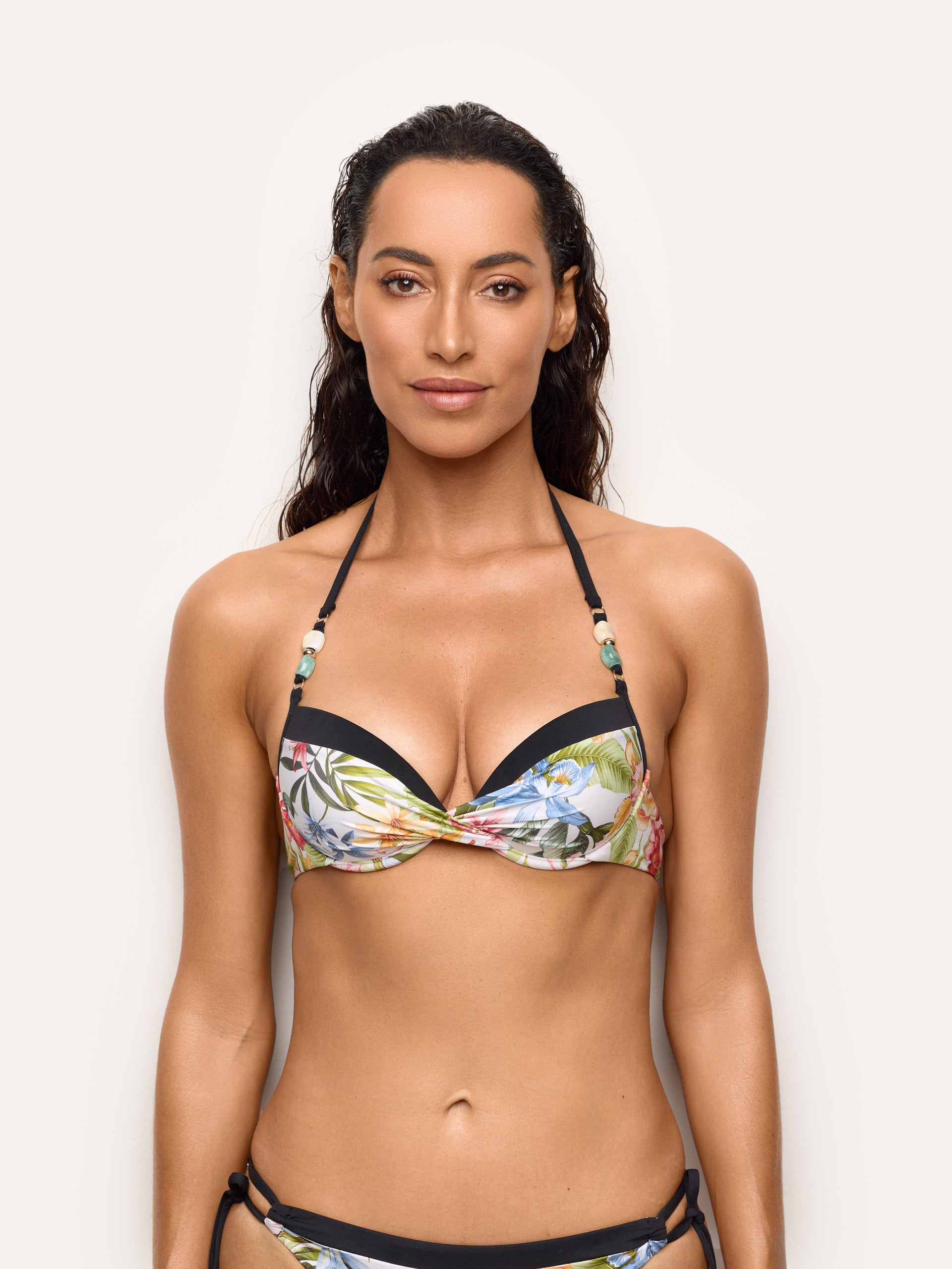 Tahiti Woman Push Up Bras