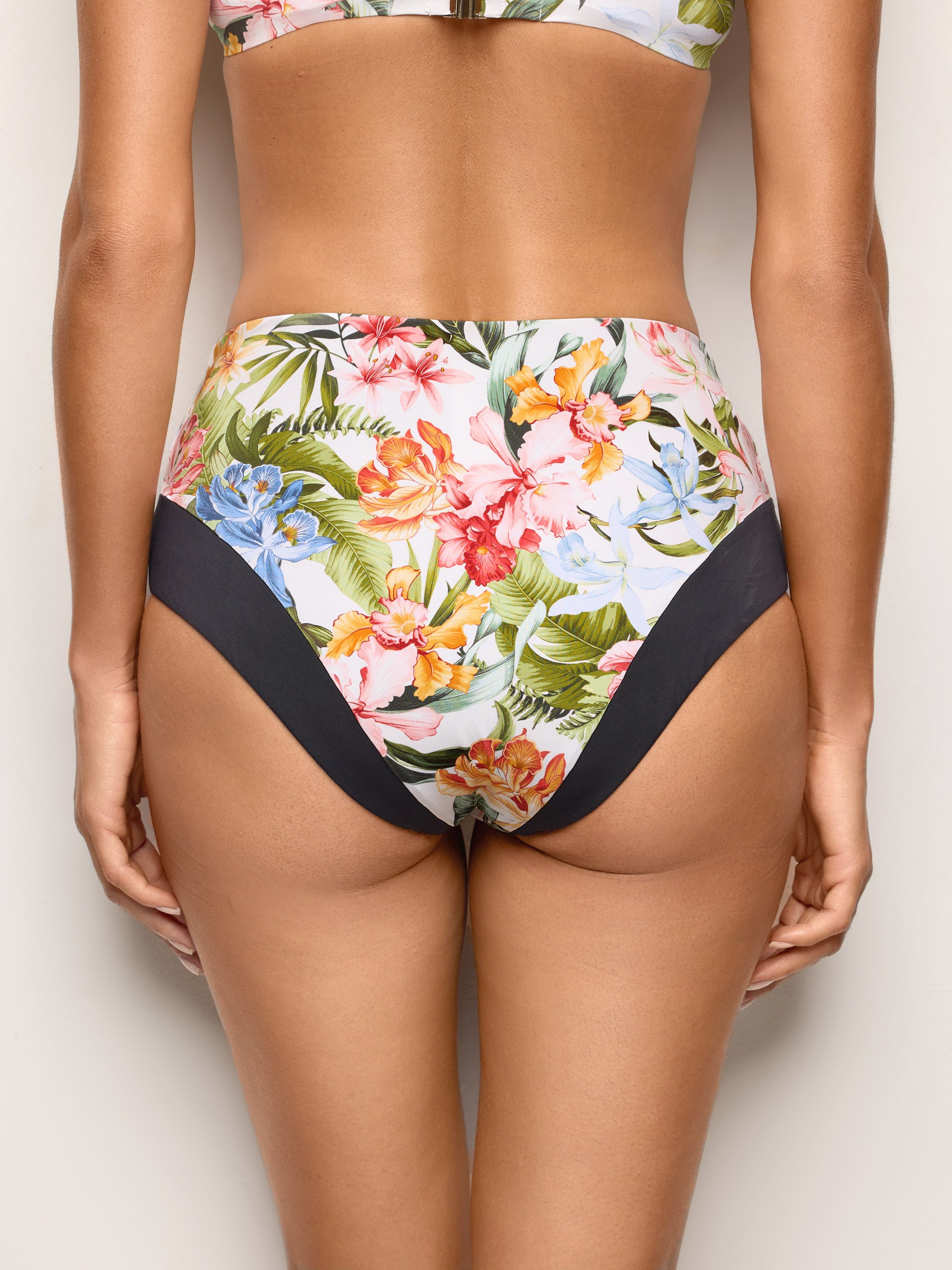 Tahiti Woman Briefs