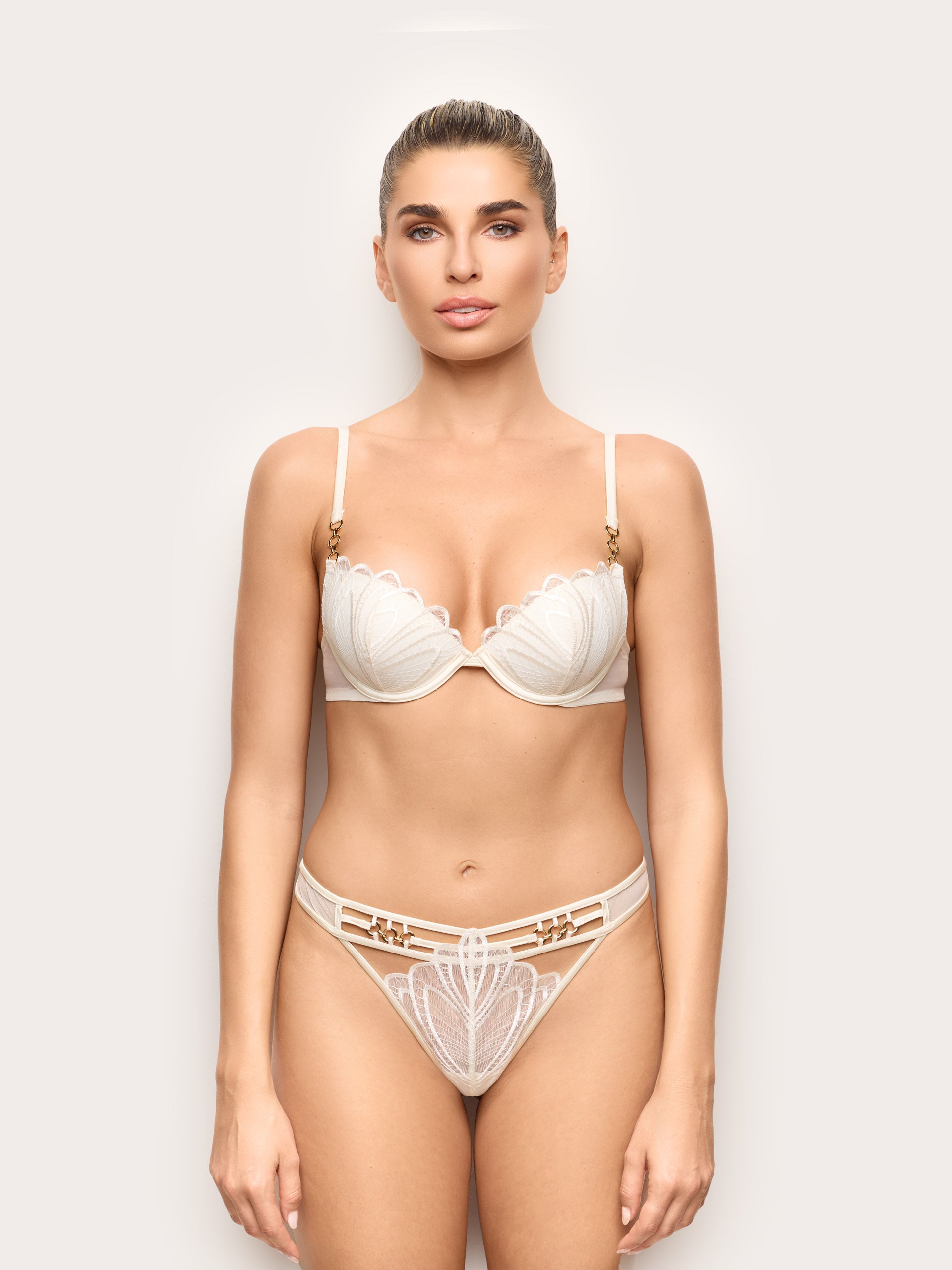 Whitely Woman Brazilian briefs
