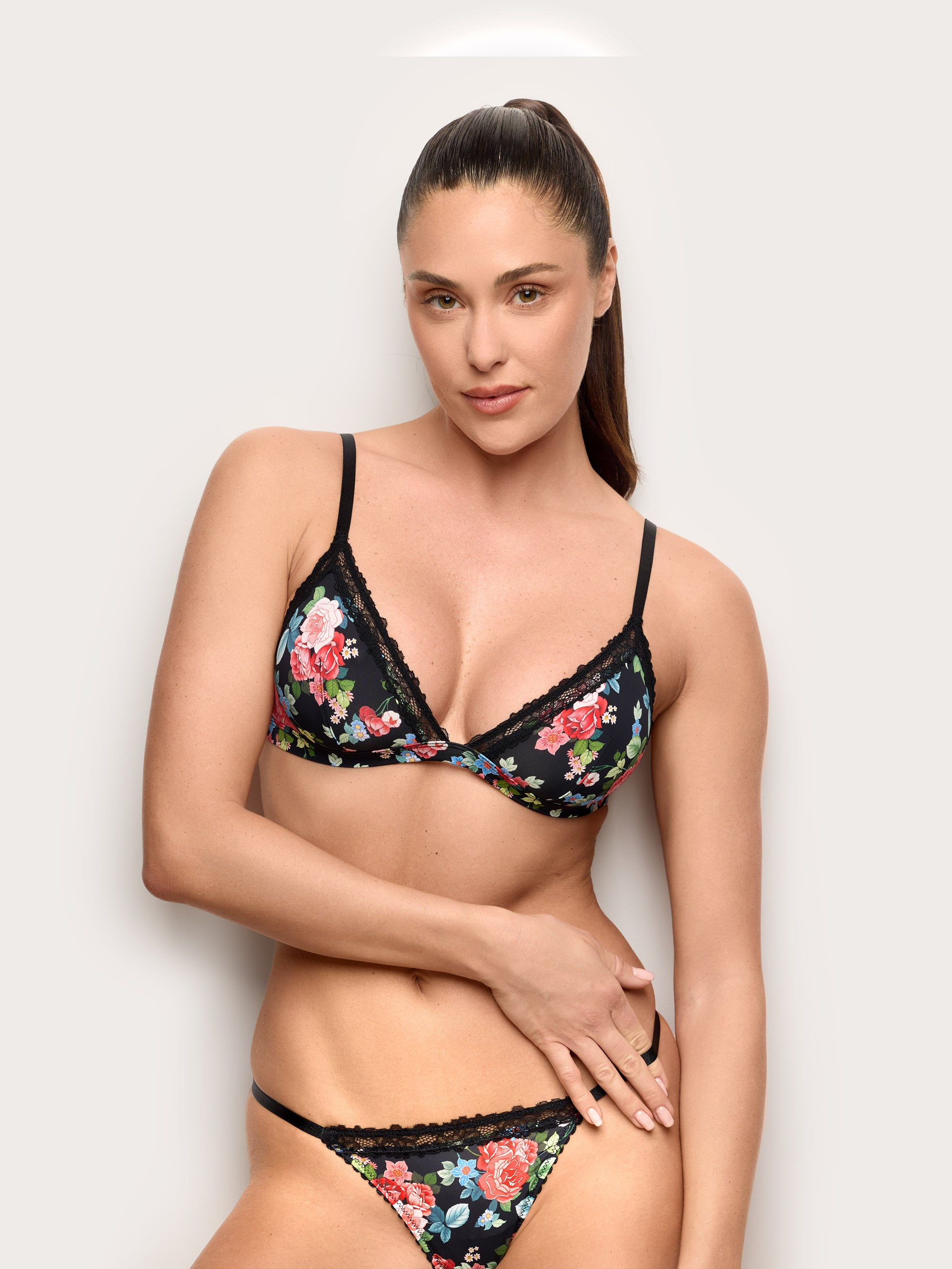 Bouquet Woman Triangle Bras