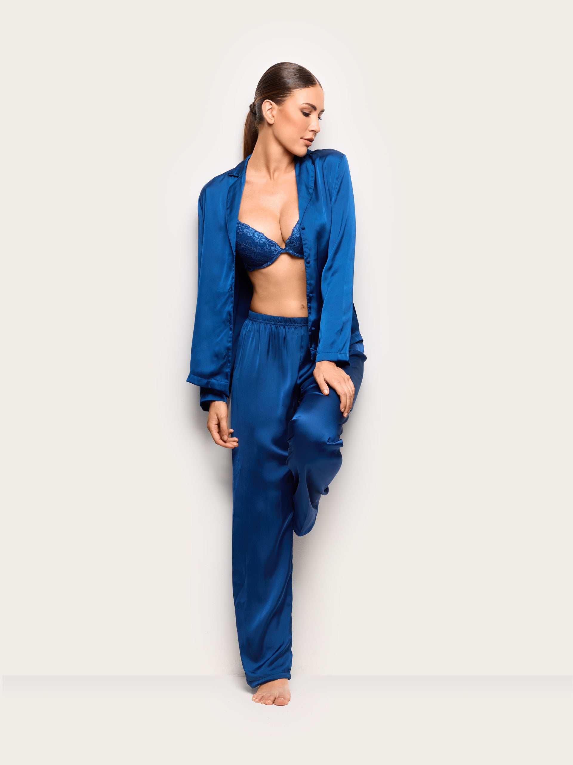 Primula color Woman Trousers