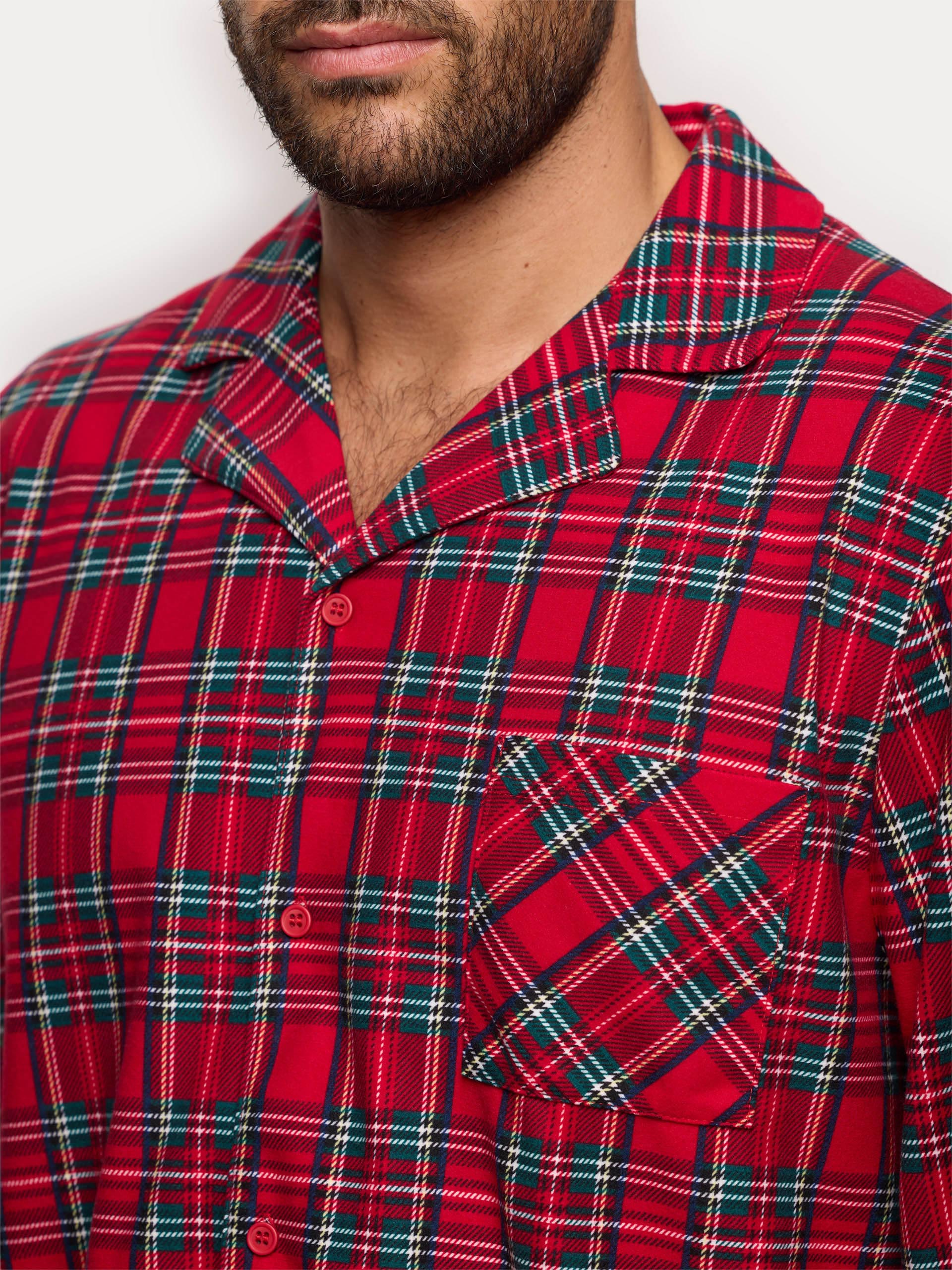 Tartan Family Pyjamas 02 MICROPILE  Man