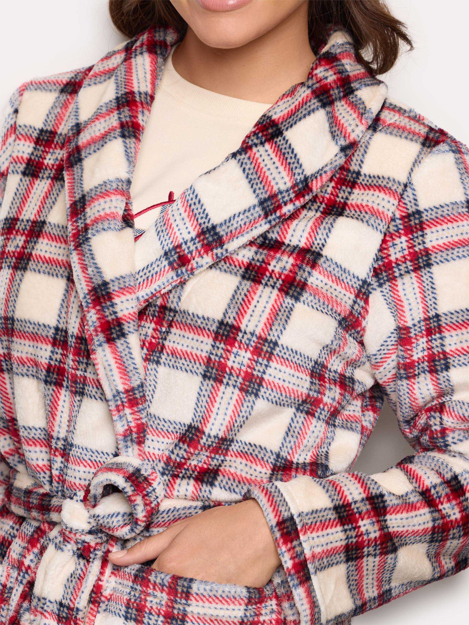 Winter Poodle Nightgowns CORAL TERRY Woman